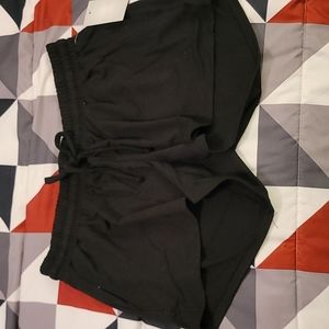 Maternity shorts